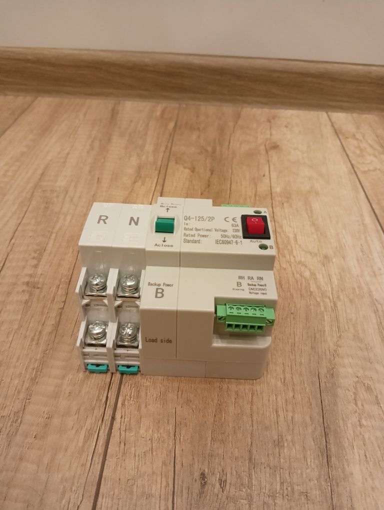 Przełącznik podwójnego zasilania 63A 220V NOWY