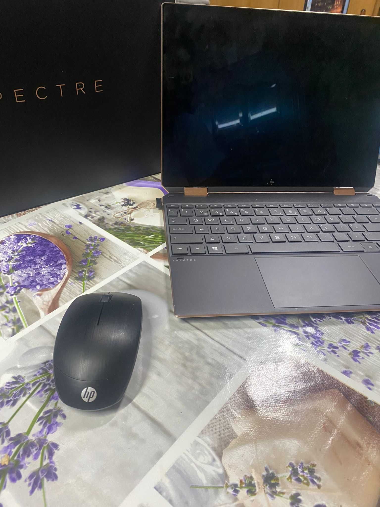 HP Spectre x360 Convertible 14-ea0005np