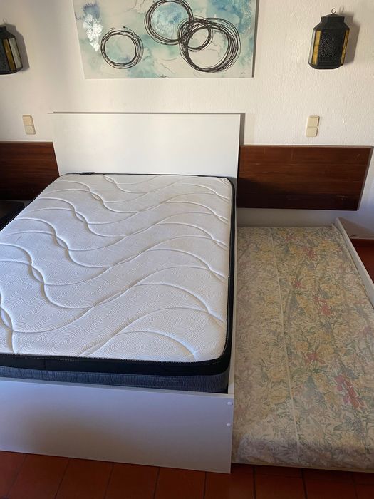 Cama de casal a venda
