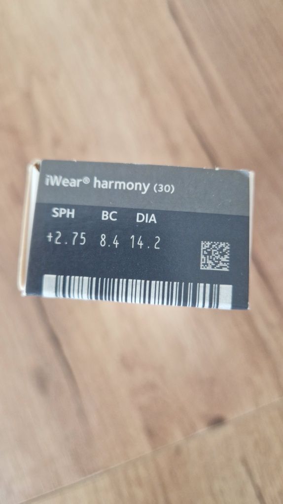 iWear harmony to jednodniowe silikonowo-hydrożelowe soczewki (+2.75)