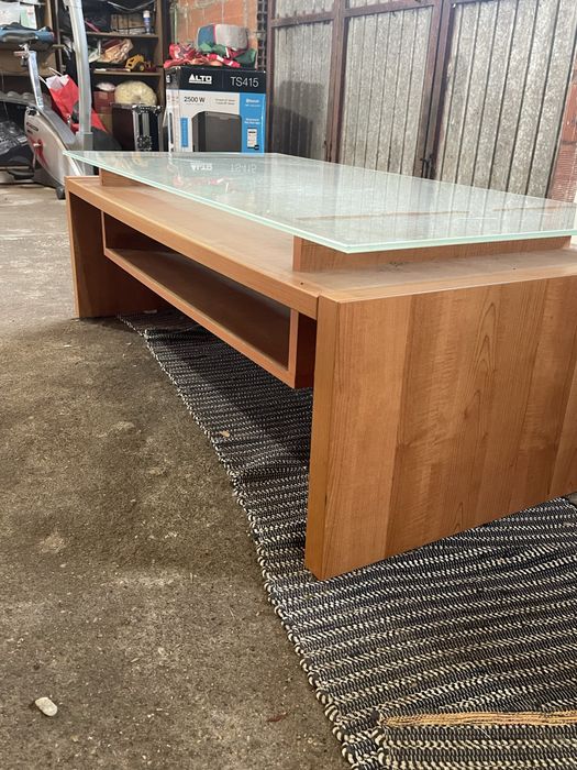 Mesa de Centro c/ vidro