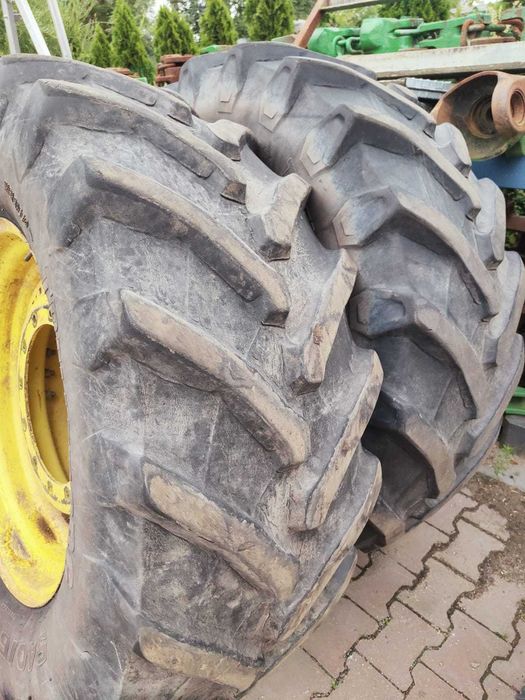 Komplet kół John Deere 650/65 R 42