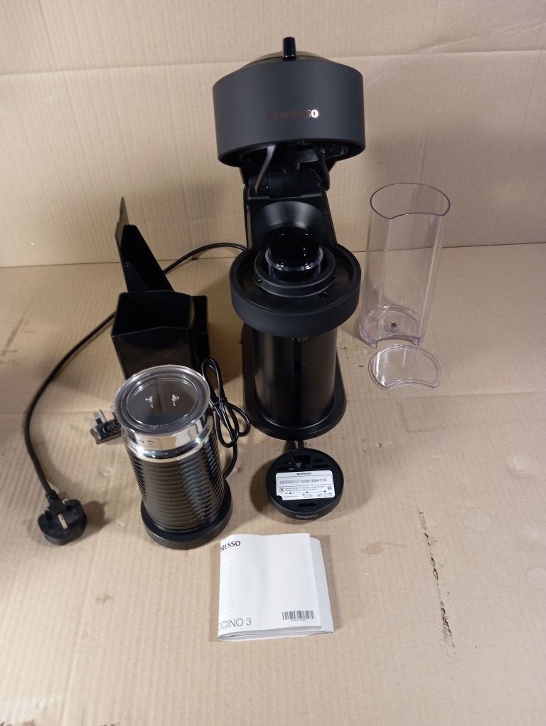Nespresso Vertuo ze spieniaczem mleka Krups