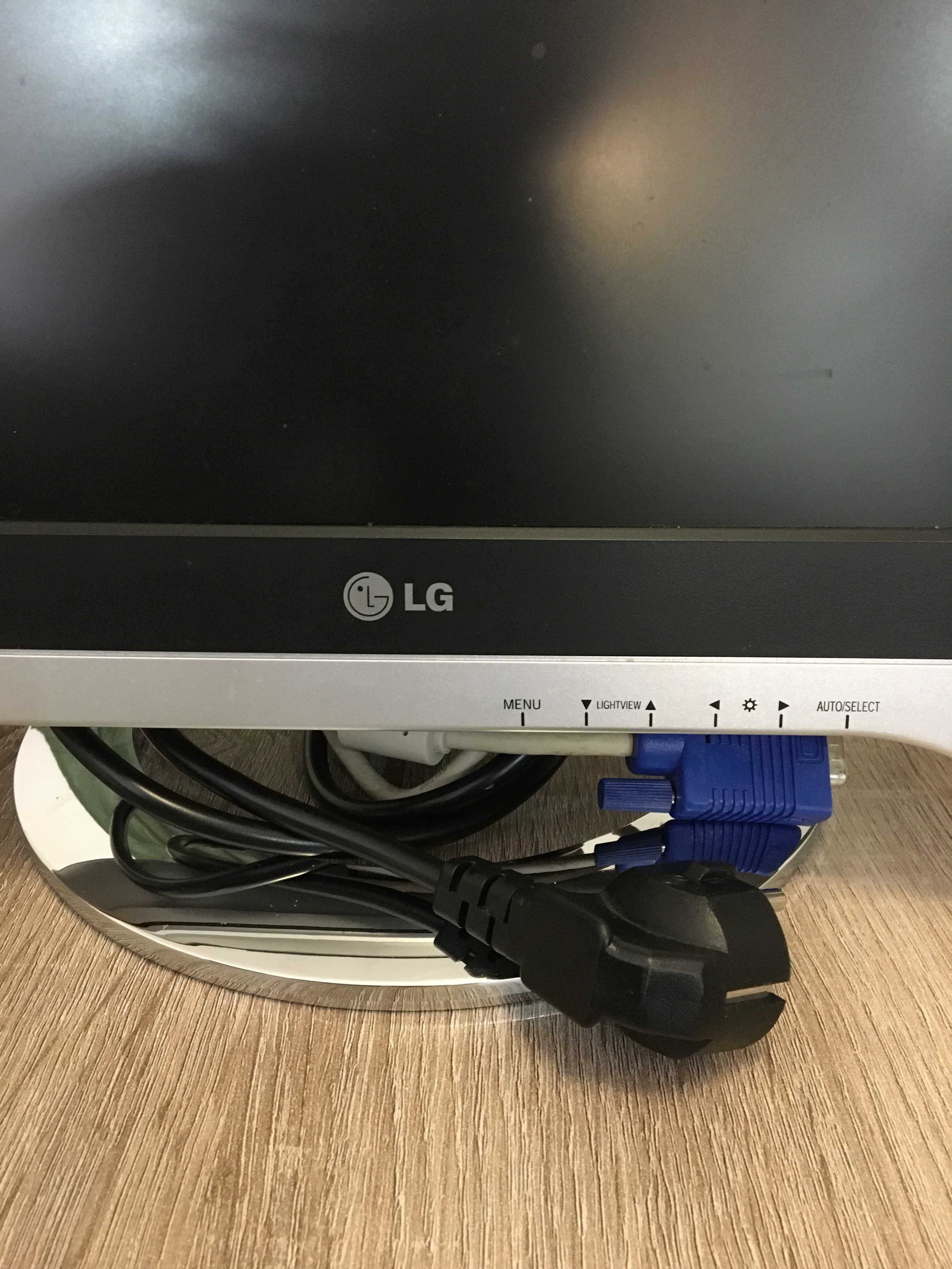 Monitor LG FLATRON L1720B