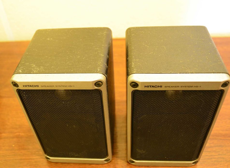 Colunas de Som Hitachi HS-1
