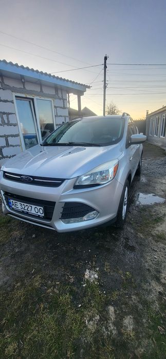 Ford Escape 2015 р. 1.5 SE