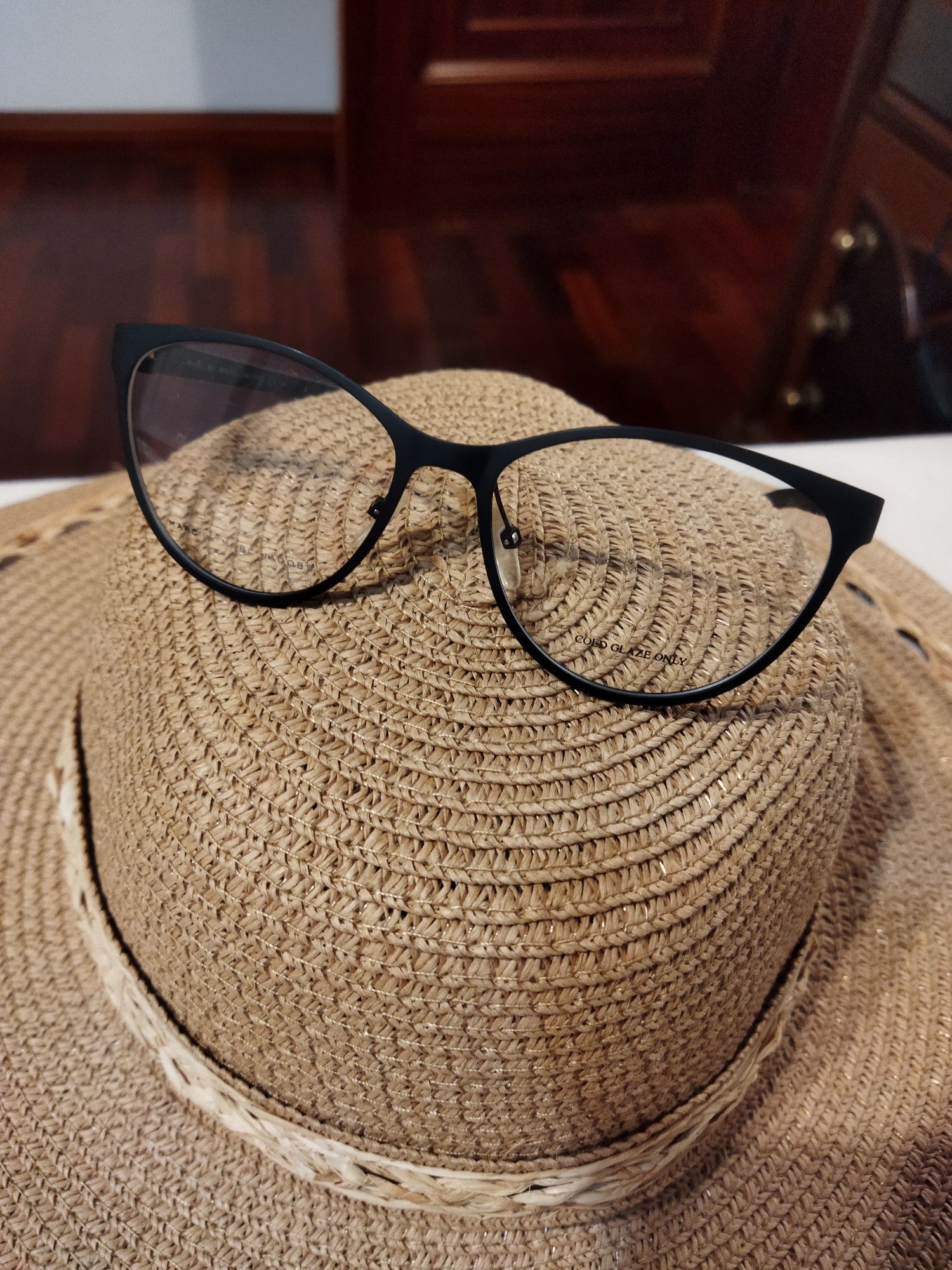 Óculos Marc Jacobs pretos