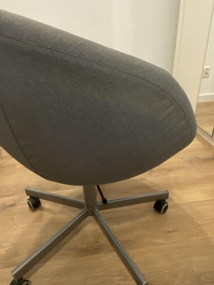 Fotel IKEA Skruvsta Szary