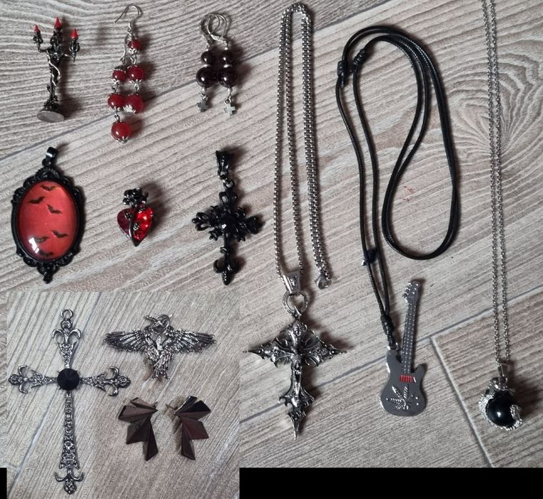 Кулони, підвіски, сережки готичні, гот.