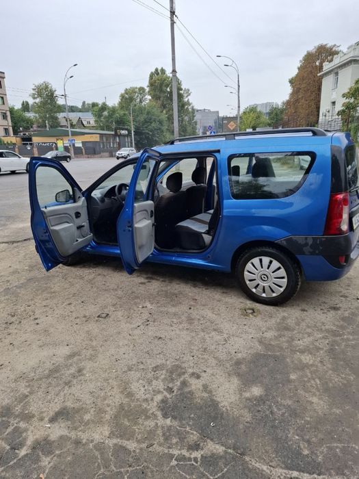 Продам dacia logan