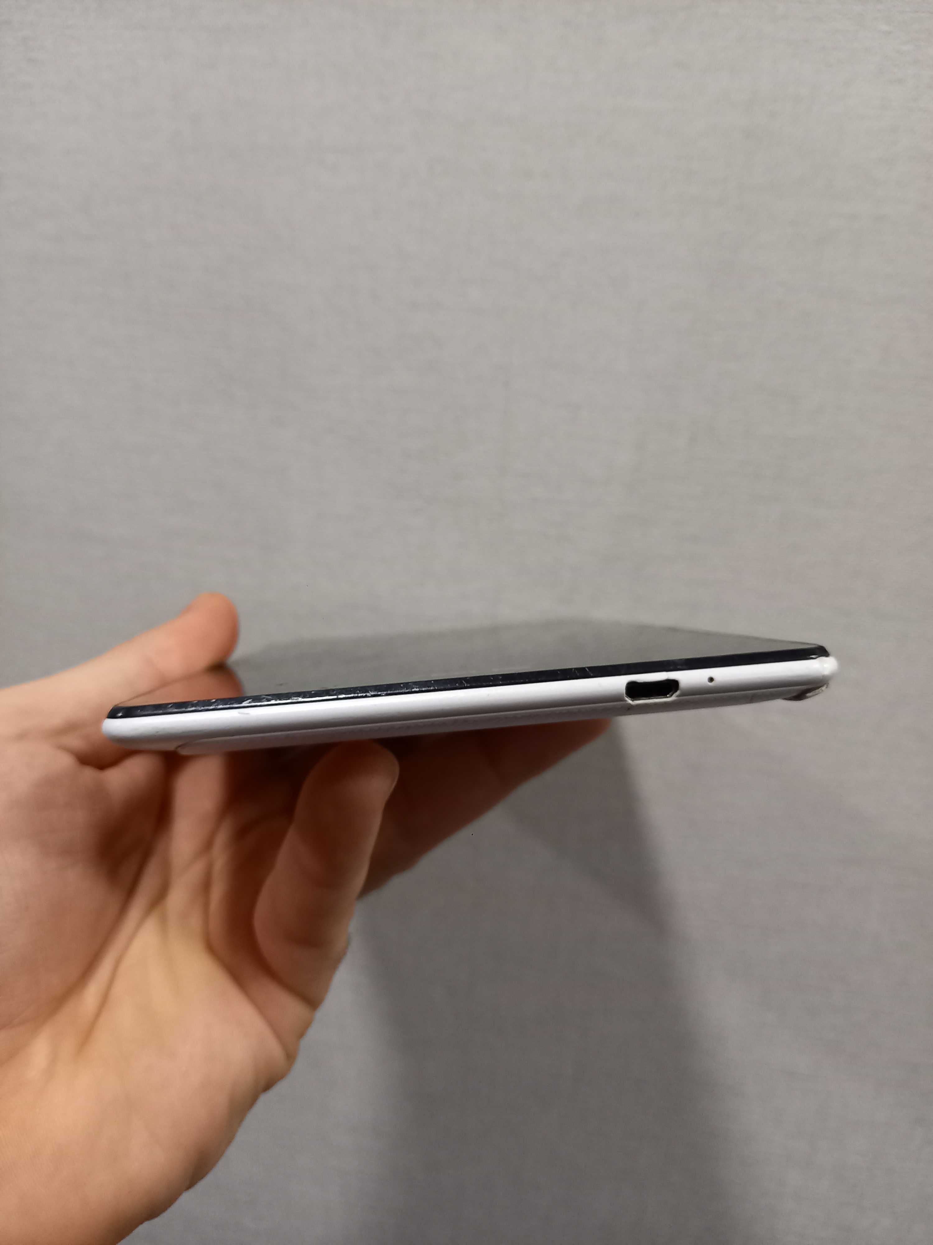 Планешет Asus ZenPad C 7.0 P01Z 8GB