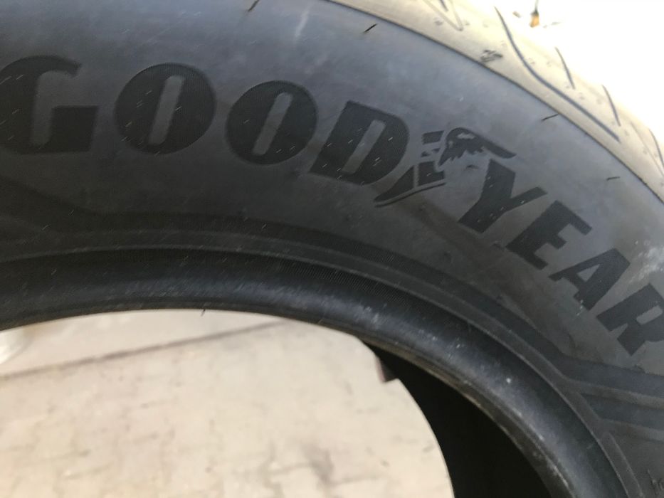 Opona 235 65 R18 Goodyear