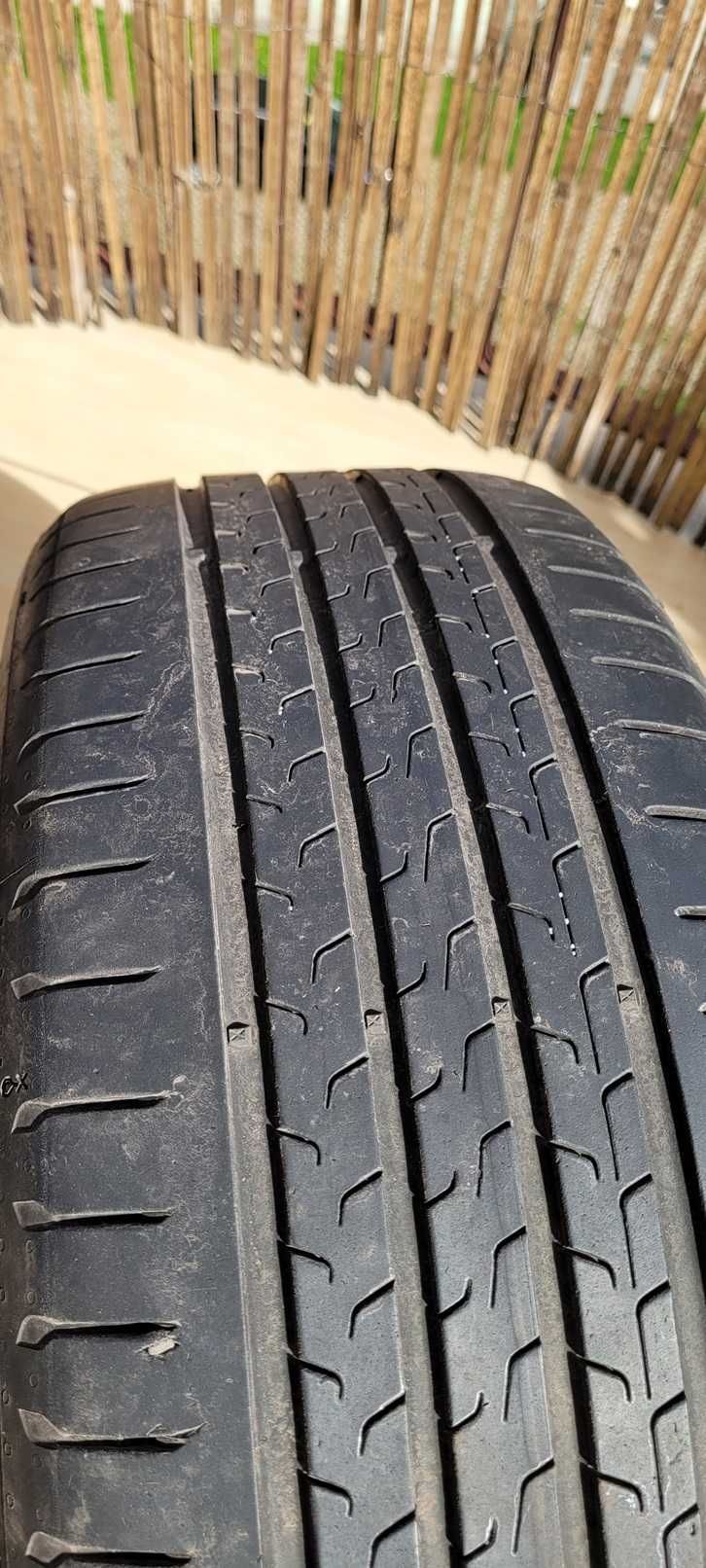 Opony letnie 215/50 R18 Continental 4 szt. w bardzo dobrym stanie