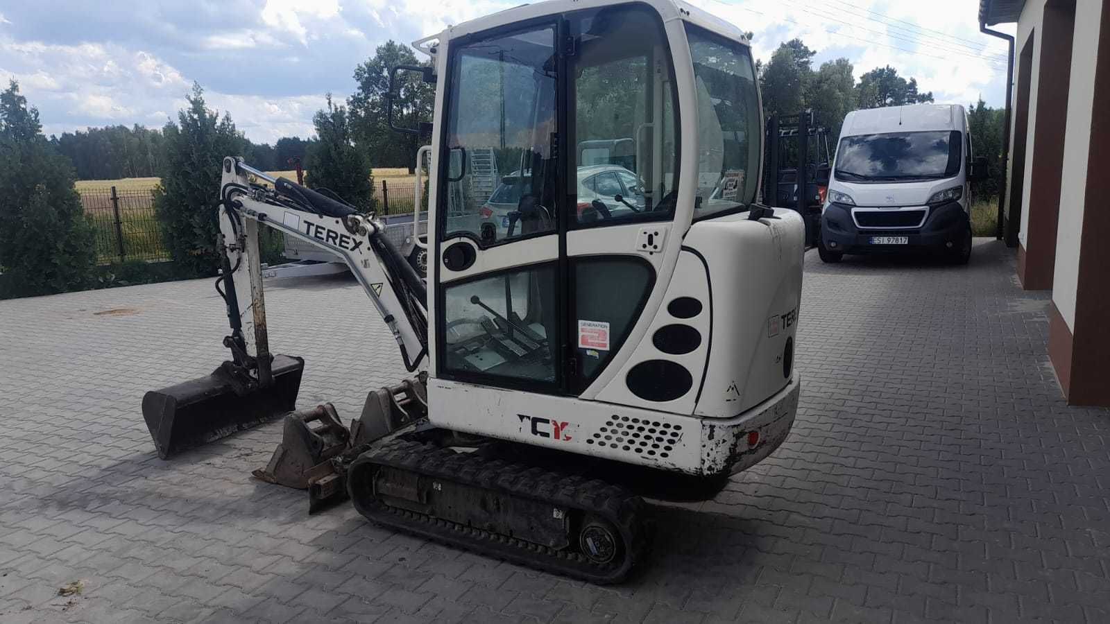 Minikoparka Terex TC16