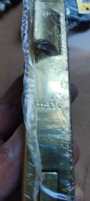 Fechadura de embutir - URFIC