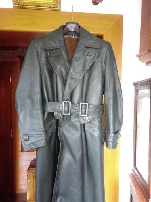 płaszcz skórzany wojskowy niemiecki na podpince oficerski