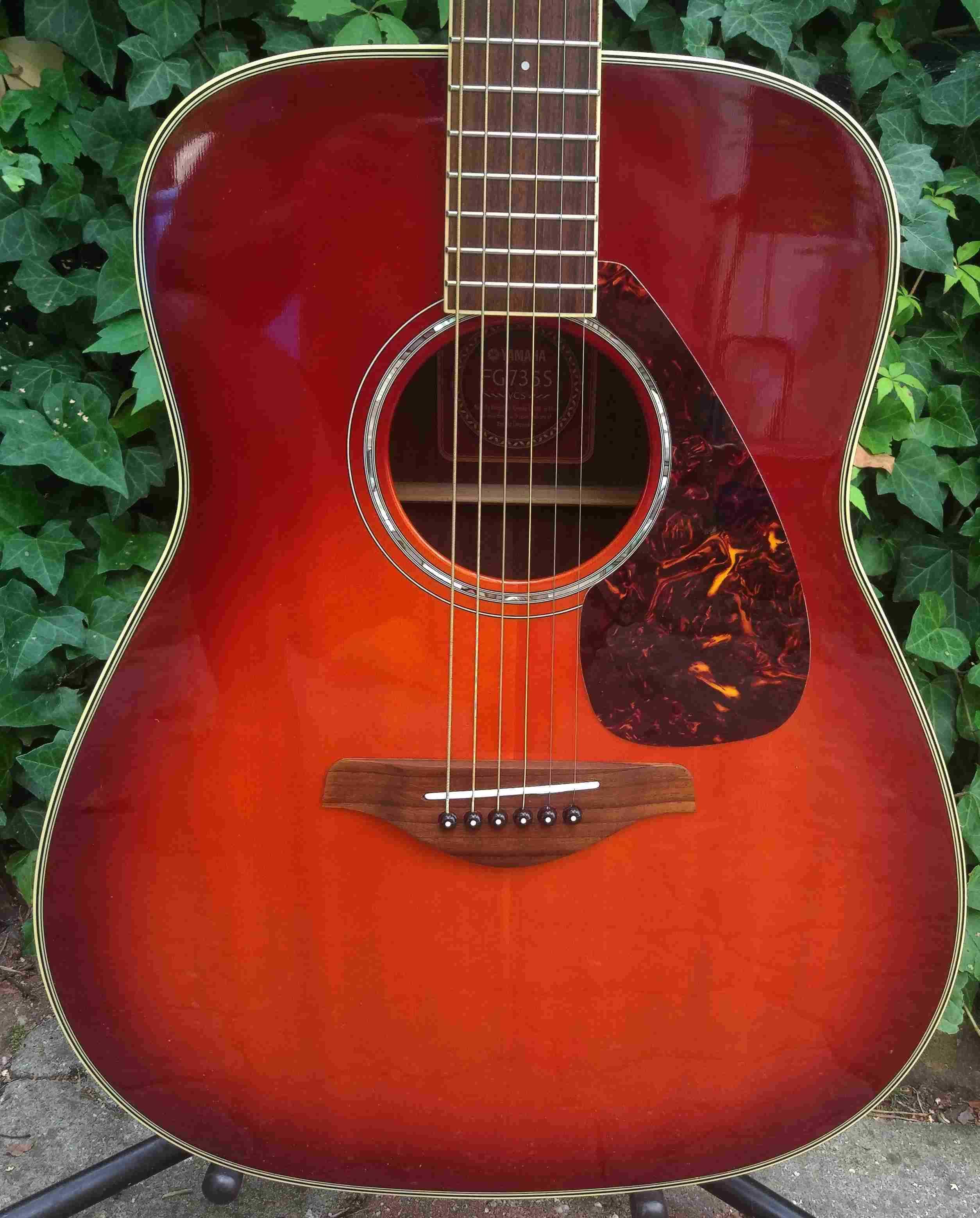 Gitara akustyczna Yamaha FG735S