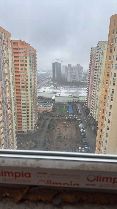 Продаж 1к квартира без ремонту - ЖК "Яскравий", Кульженків 37