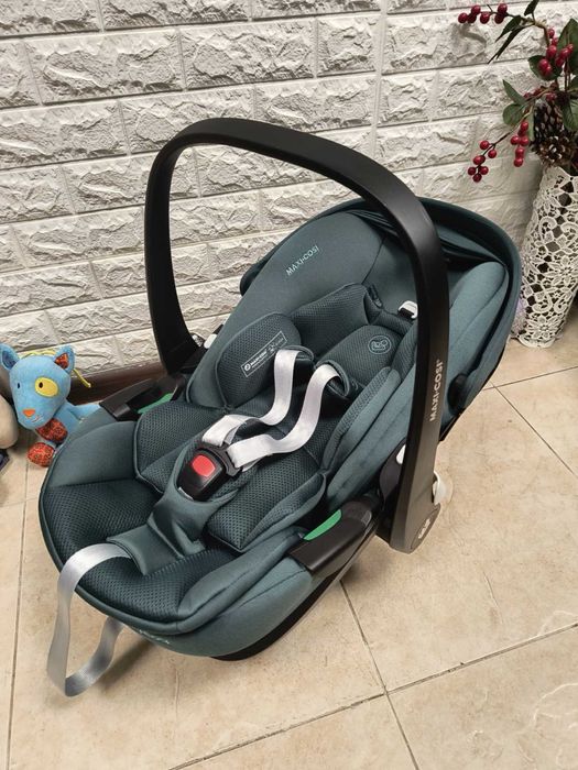 Автокрісло MAXI-COSI Pebble 360 PRO Група 0+ (0-13 кг) автолюлька