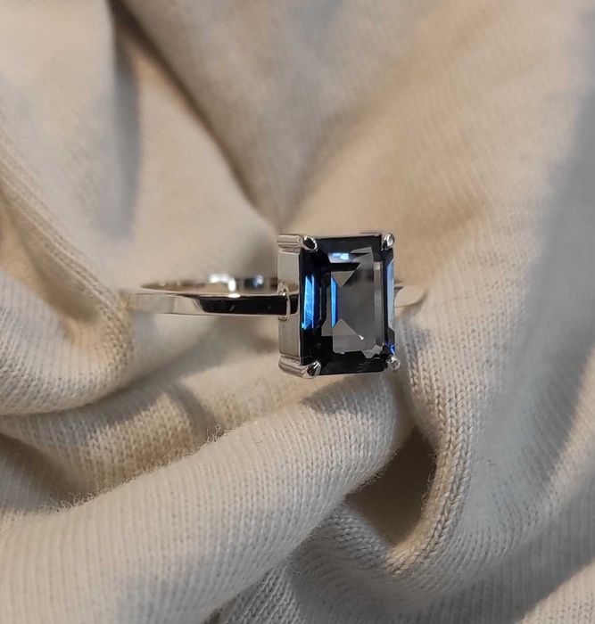 London Blue topaz w srebrze 925