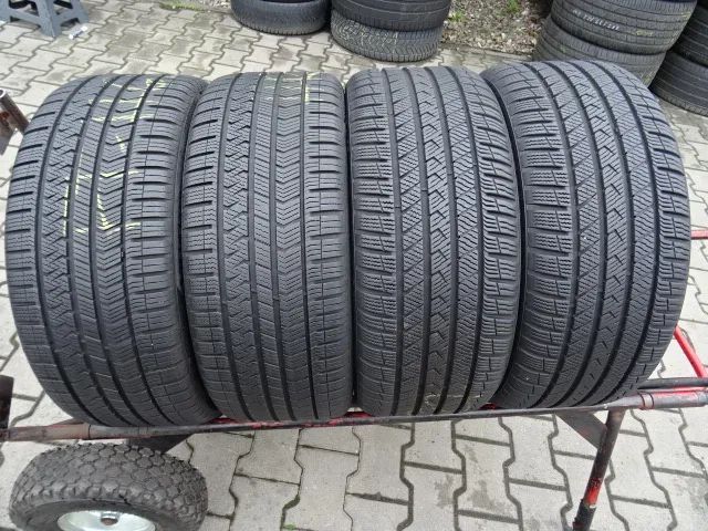 235/40/R18 95Y Vredestein Quatrac