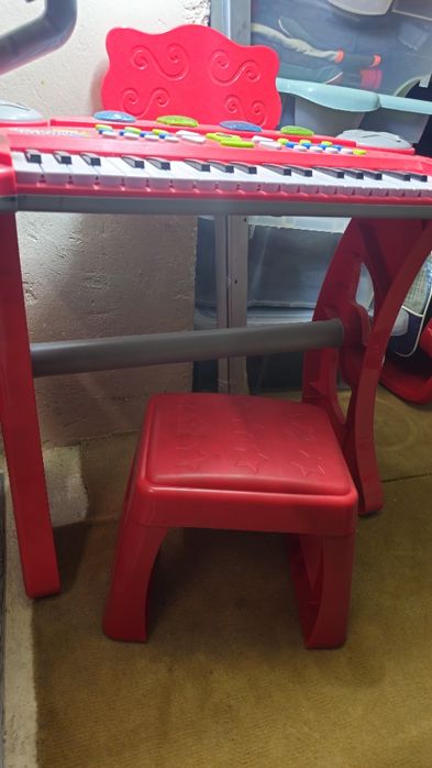 Piano criança com micro