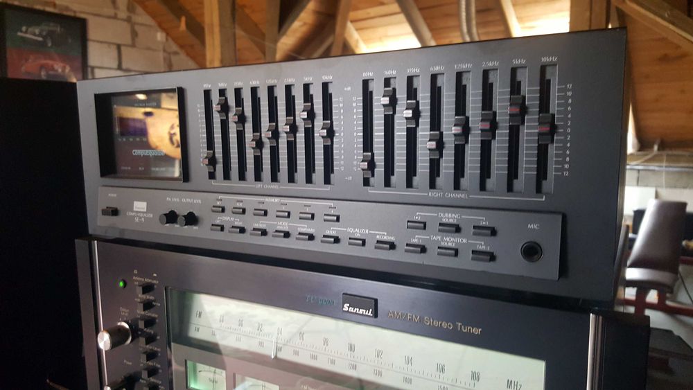 Equalizer korektor graficzny Sansui SE9 - jak nowy, piękny wyświetlacz