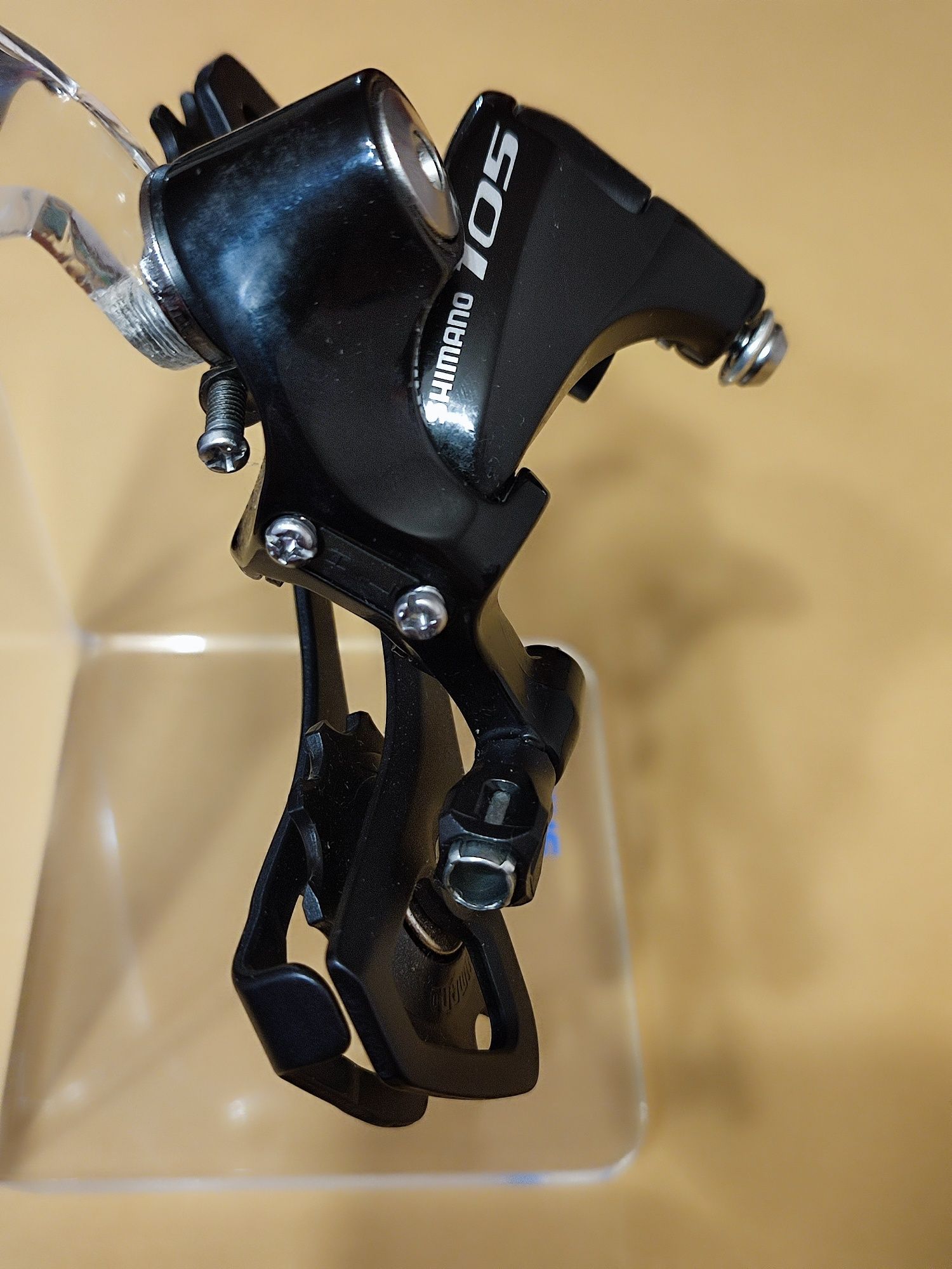 Nowa przerzutka tylna Shimano 105 RD-M5800 GS 11s Szosa