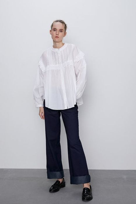 Рубашка белая  Zara  хлопковая рюшами