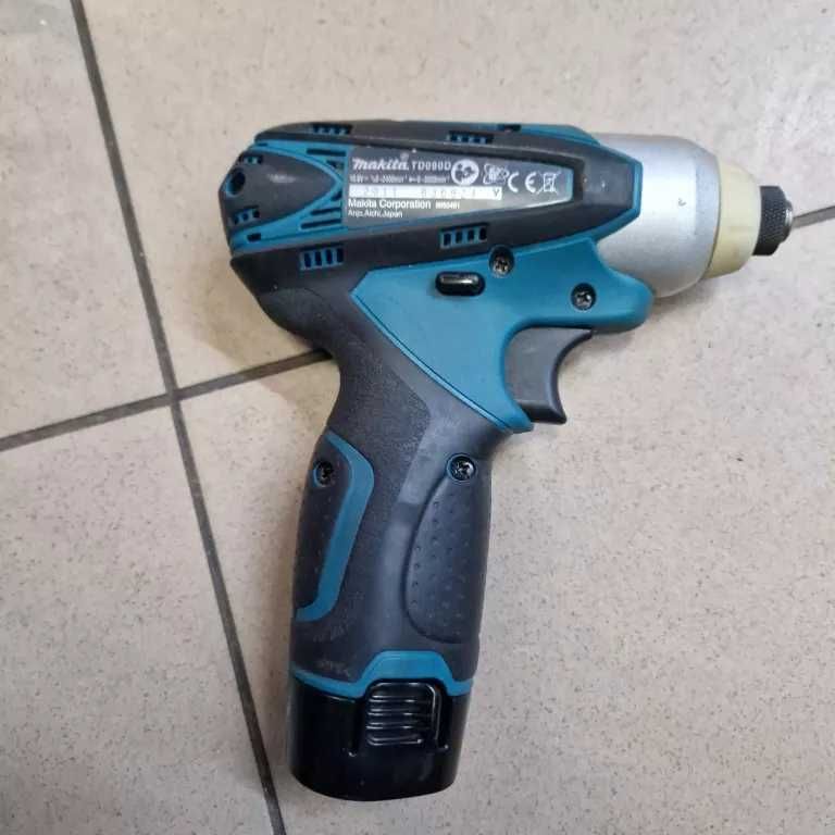zestaw wkrętarka makita df330d i zakrętarka makita td090w 2011r
