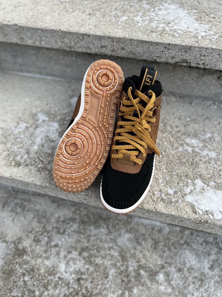Кросівки Nike Lunar Force 1 Duckboot Winflo(805899-202) (40р по 49.5р)