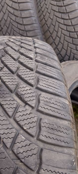Opony zimowe Bridgestone r20