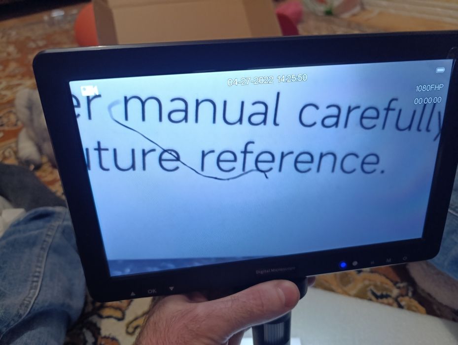 Цифровой микроскоп DM 12 с дополнительной подсветкой