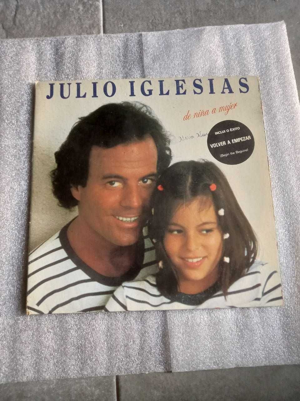 Disco vinil LP ''Julio Iglesias: de nina a mujer''