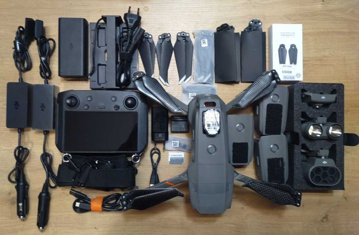 Dron DJI Mavic 2 Enterprise Dual z kamerą termowizyjną - zestaw
