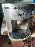 Ekspres ciśnieniowy DeLonghi Magnifica ESAM 4200