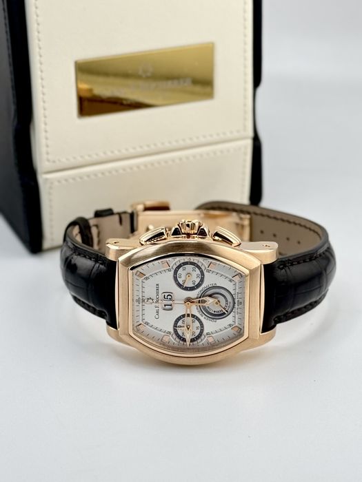 Часы Carl F. Bucherer 18-каратного розового золота