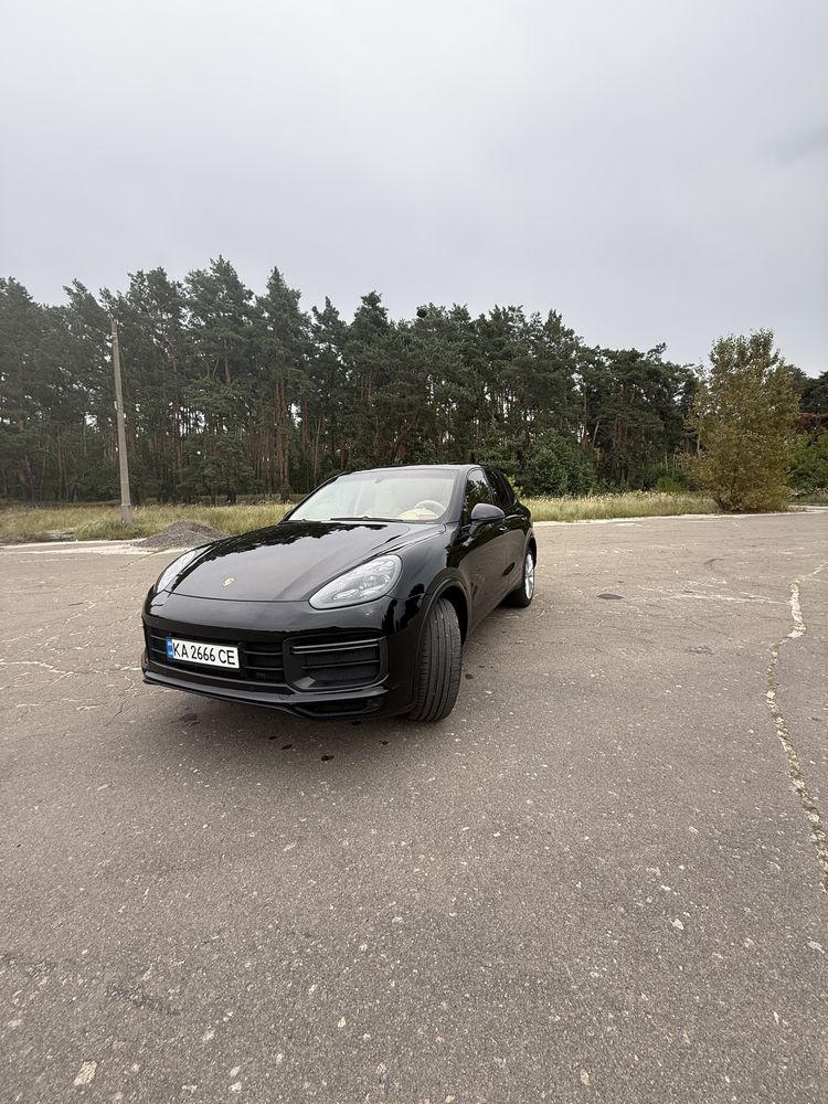 Продам Porsche Cayenne 2017 року, 3.6 бензин