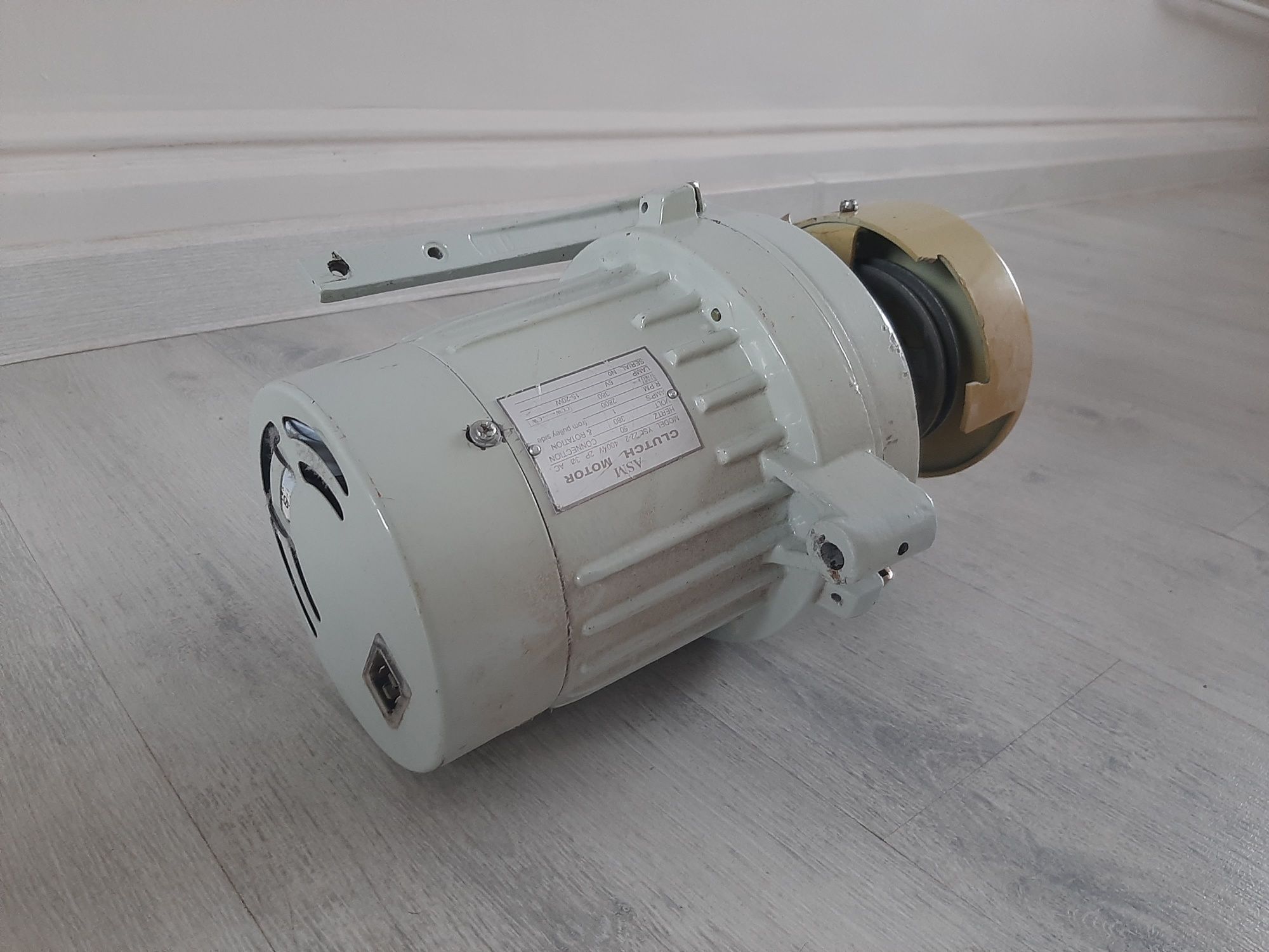 Мотор для промислової швейної машинки Clutch Motor промышленной машины
