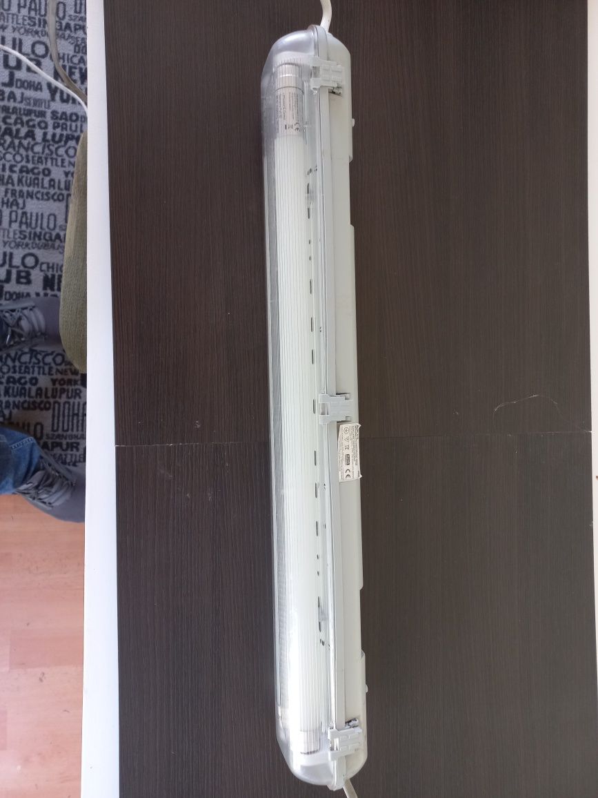 Oprawa hermetyczna Polux 66cm 2x9W +2 świetlówki OSRAM