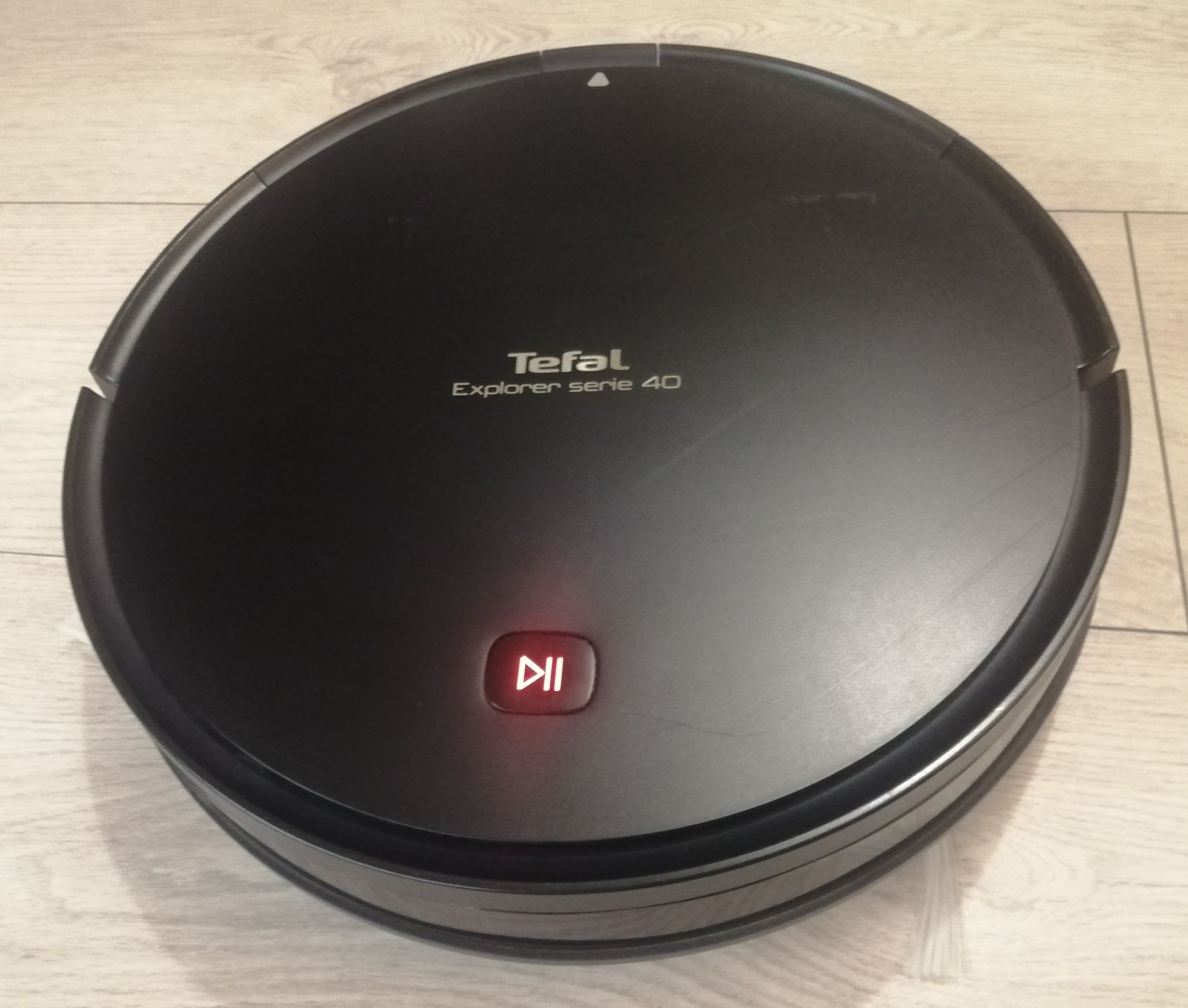 Robot sprzątający Tefal Explorer serie 40