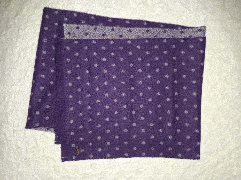 Jean Paul. Szalik damski. Wełna.