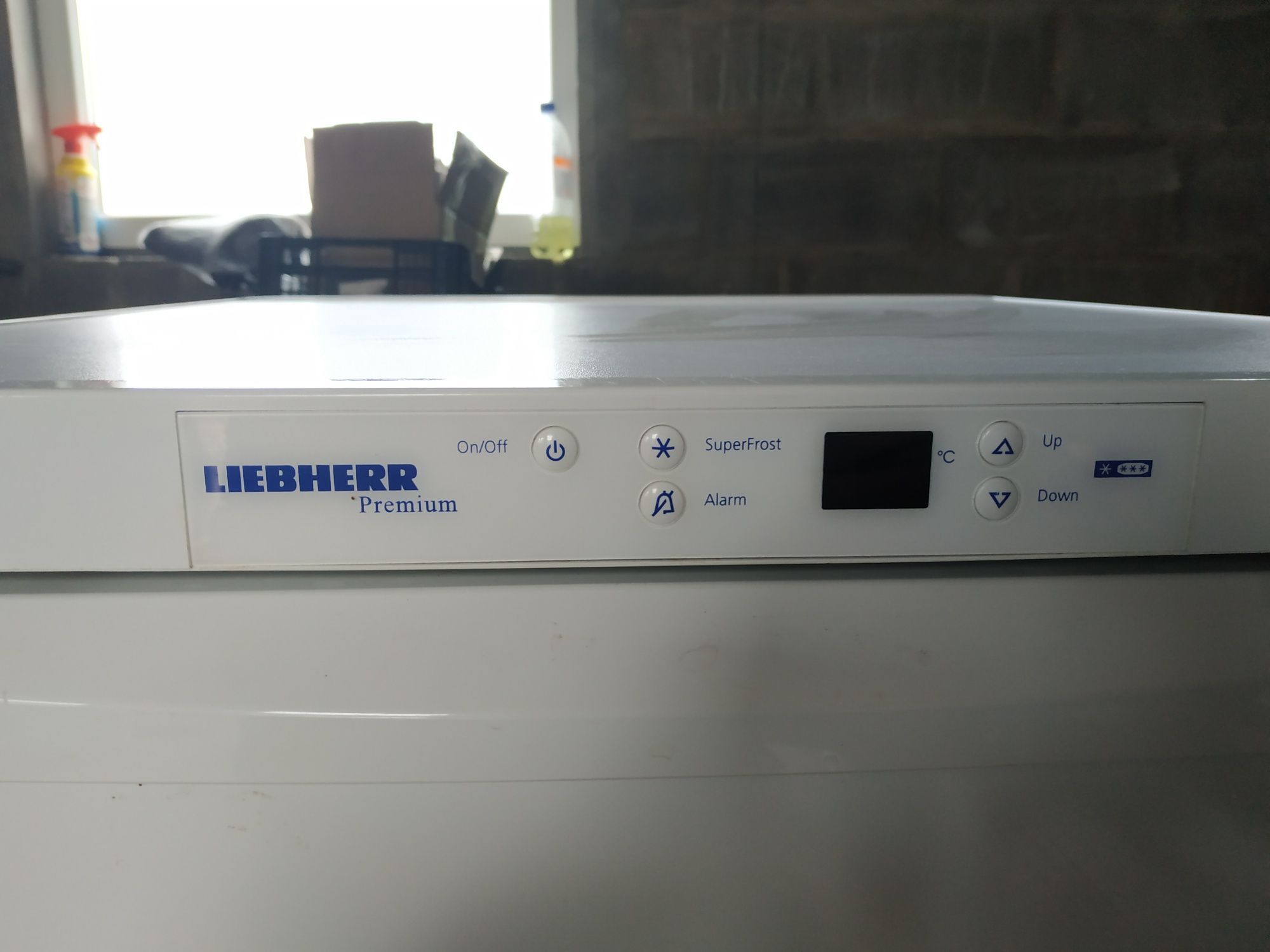 Морозильна камера liebherr