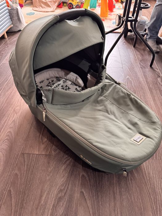 Люлька Cybex Priam 4.0 Leaf Green 2024р.в. з алаптерами та дощовиком