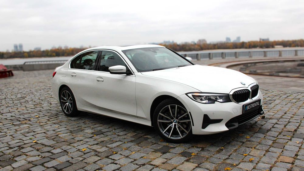 Прокат / Оренда BMW 330 White