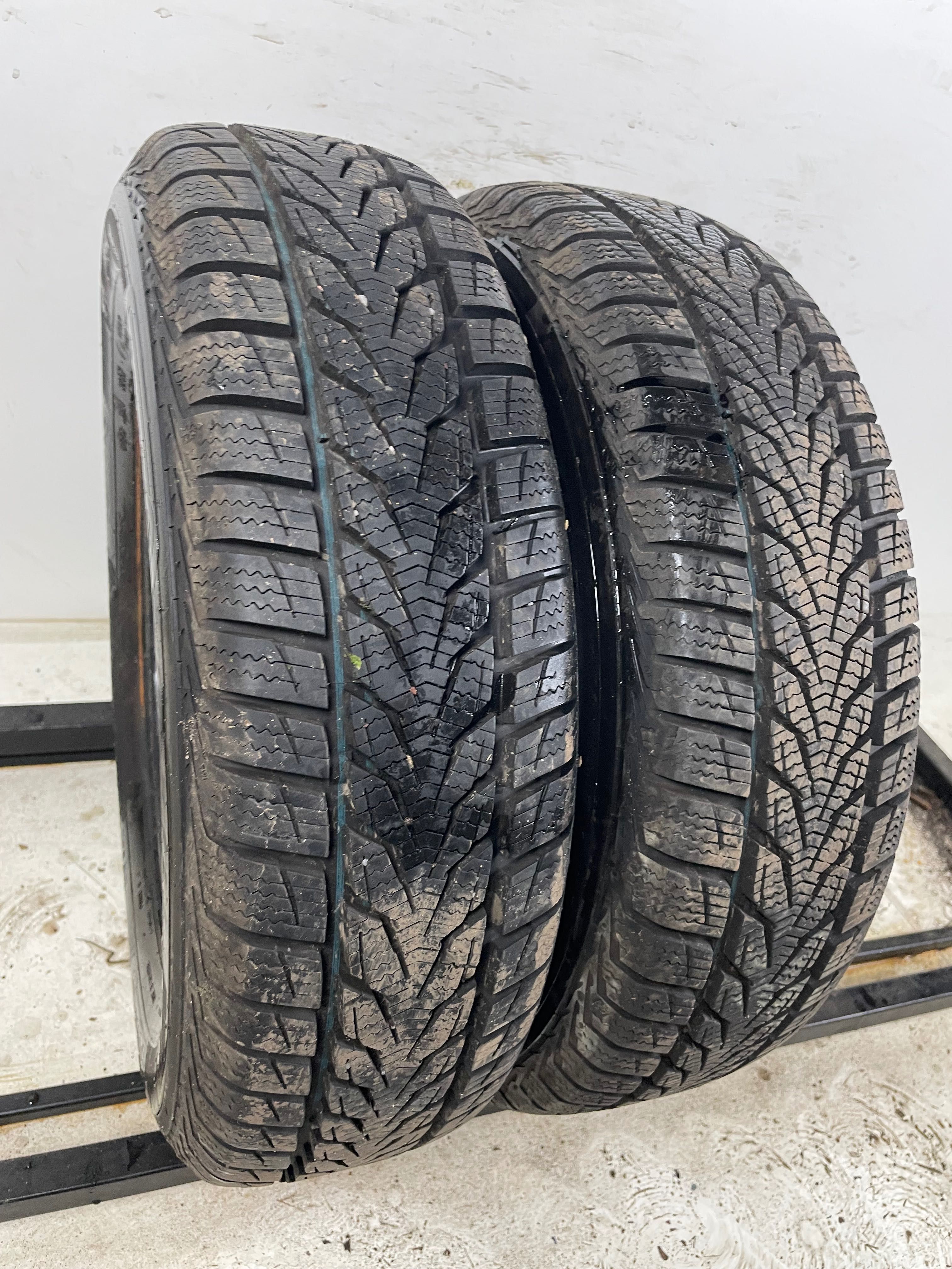 165/70R13 79T Point S Winterstar 4