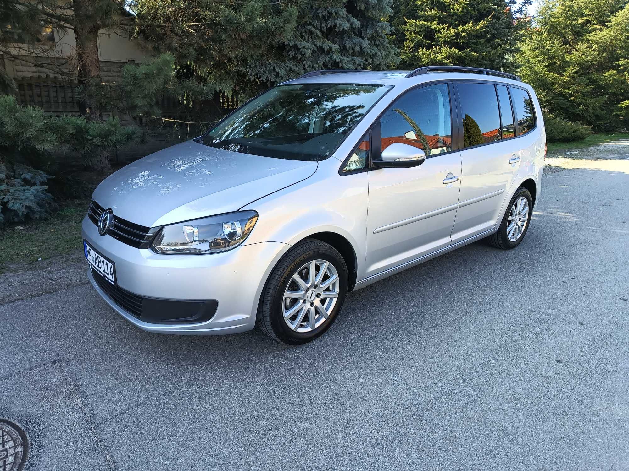 Piękny Touran 1.6 Tdi 105 Km z Niemiec, 7 osobowy AUTA ŻURAWICE