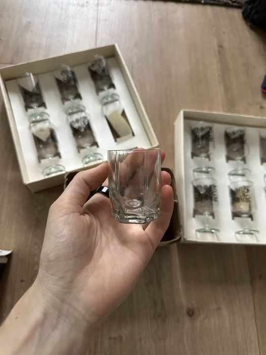 Посуд рюмки чарки набір чашок