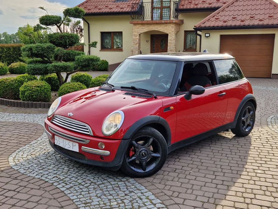 MINI Cooper Mini Cooper stary typ silnika, po opłatach