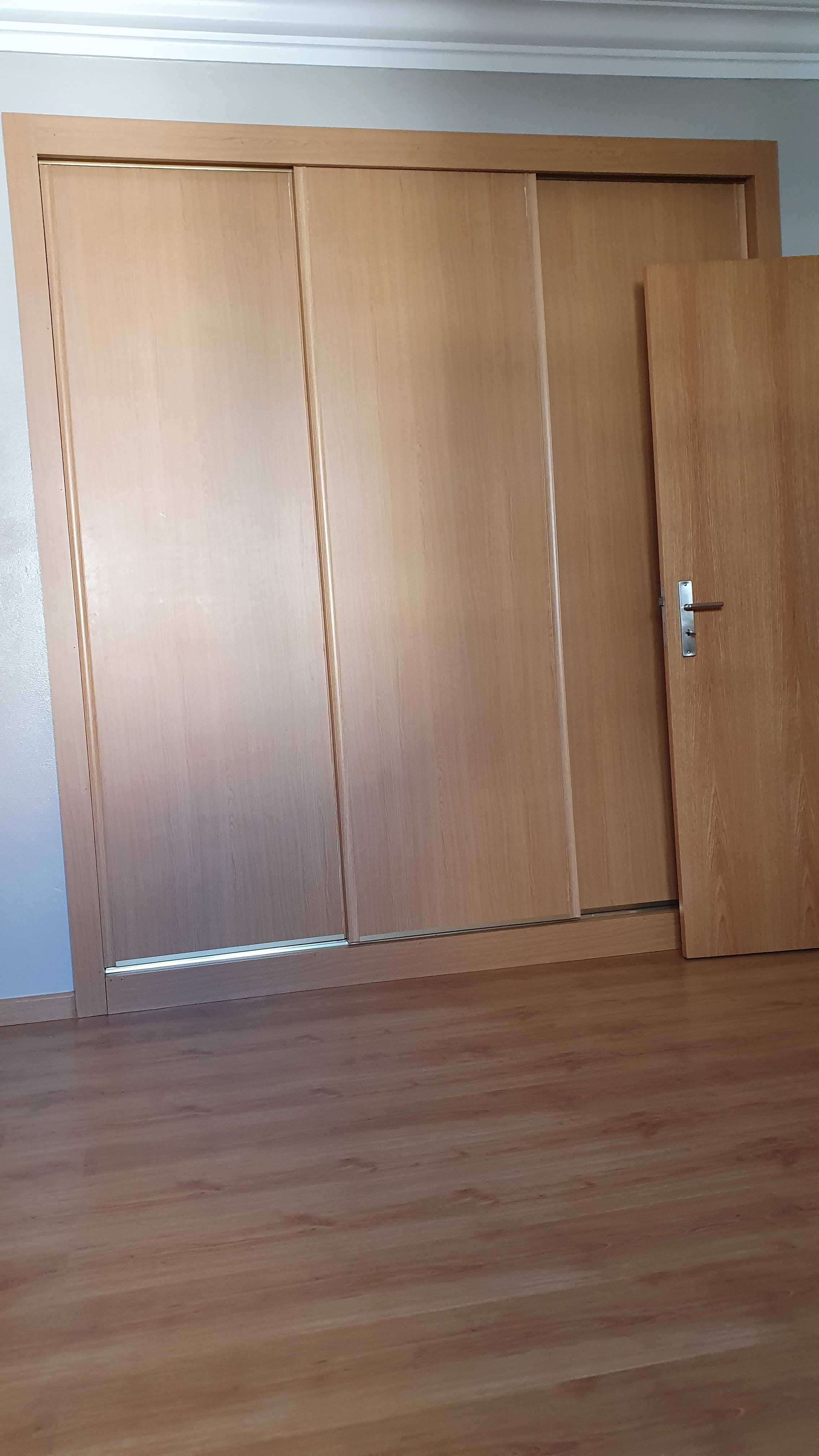 ARRENDO T1 no Centro a Amadora - Entrada a 1 de Outubro 2025